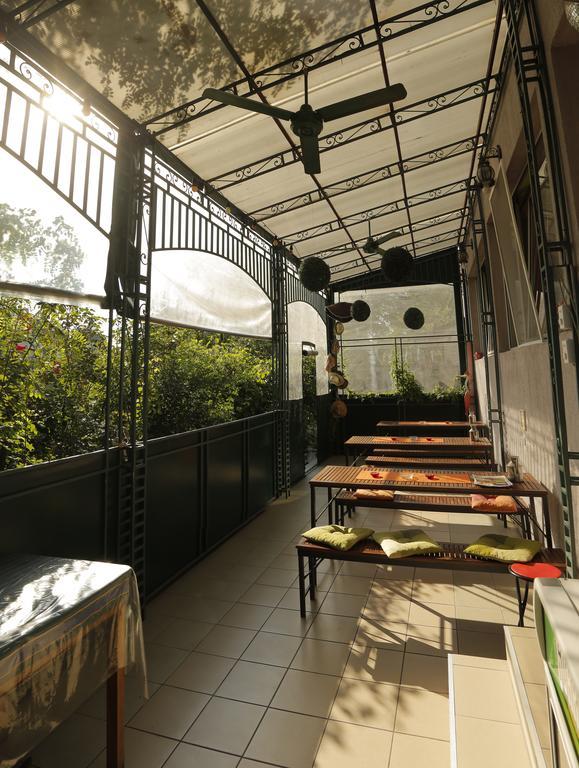 Bed & Breakfast Garden40 Belgrad Dış mekan fotoğraf