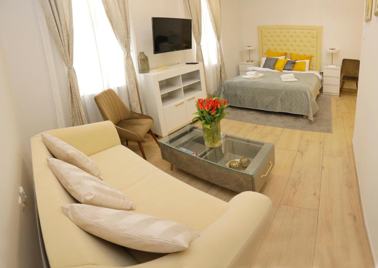 Bed & Breakfast Garden40 Belgrad Dış mekan fotoğraf