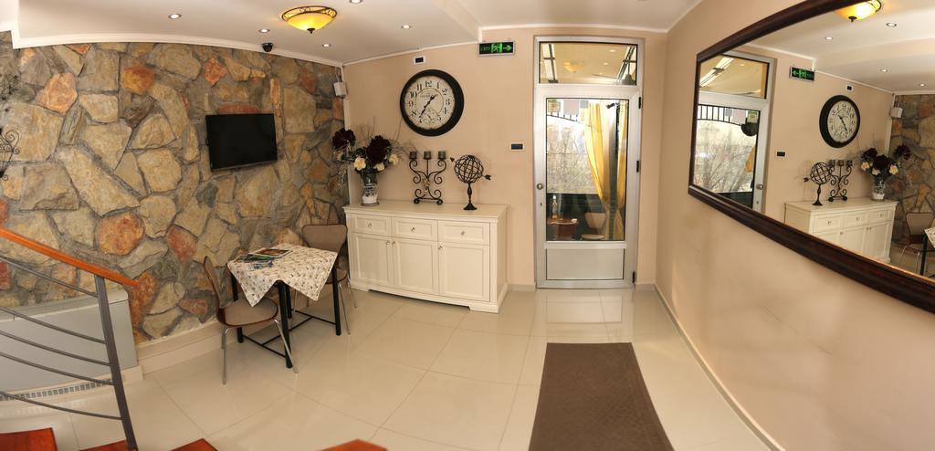 Bed & Breakfast Garden40 Belgrad Dış mekan fotoğraf