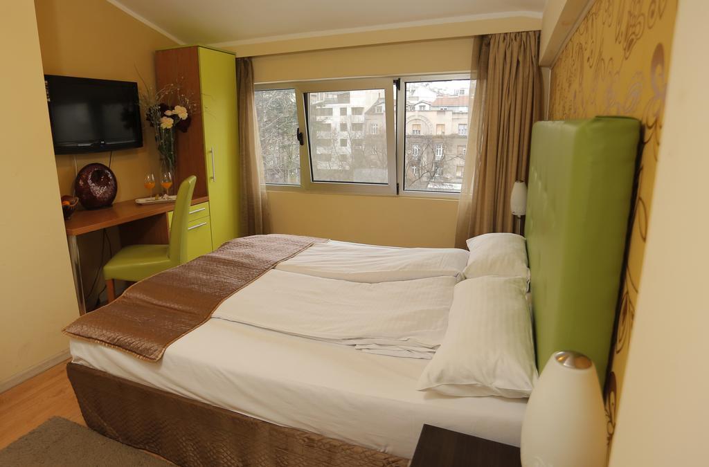 Bed & Breakfast Garden40 Belgrad Oda fotoğraf