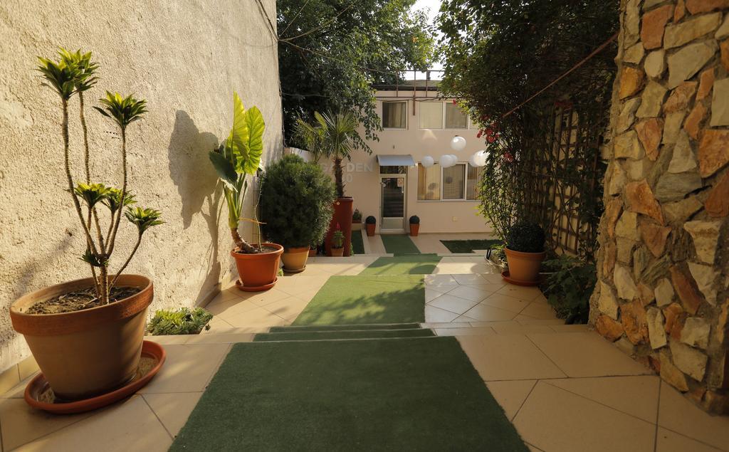 Bed & Breakfast Garden40 Belgrad Dış mekan fotoğraf
