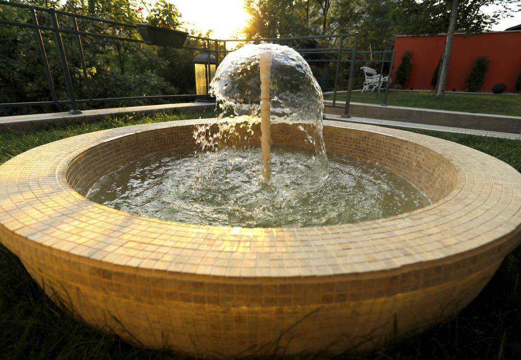 Bed & Breakfast Garden40 Belgrad Dış mekan fotoğraf