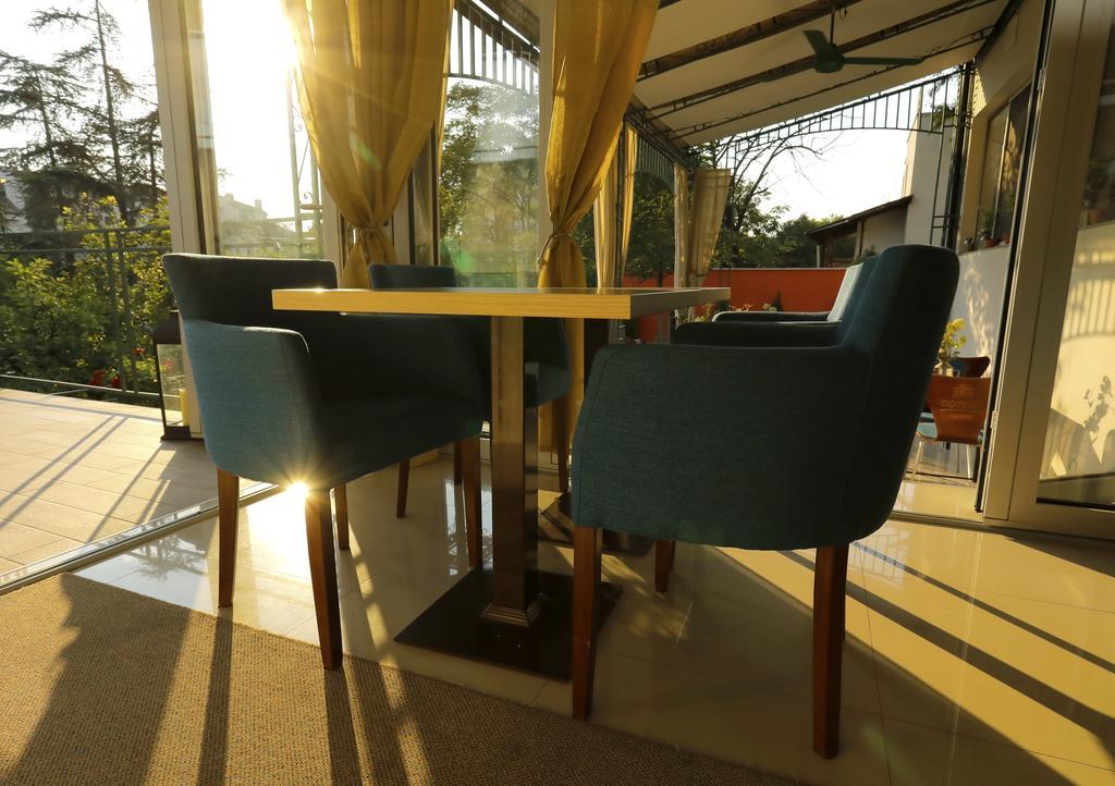 Bed & Breakfast Garden40 Belgrad Dış mekan fotoğraf
