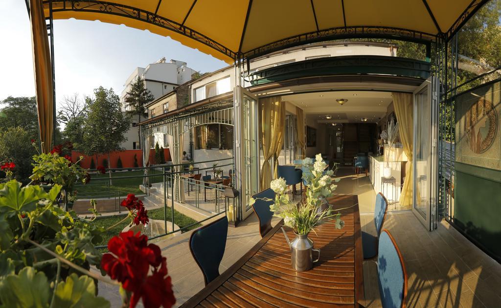 Bed & Breakfast Garden40 Bed & Breakfast Belgrad Dış mekan fotoğraf