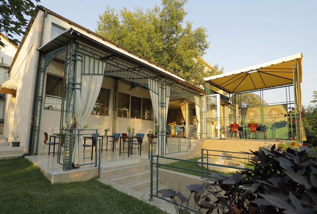 Bed & Breakfast Garden40 Belgrad Dış mekan fotoğraf
